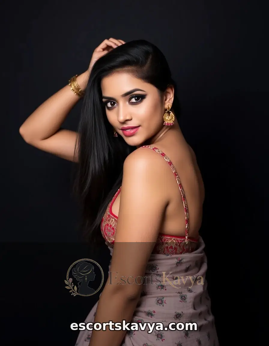 Kritika Sen college girl in Lucknow